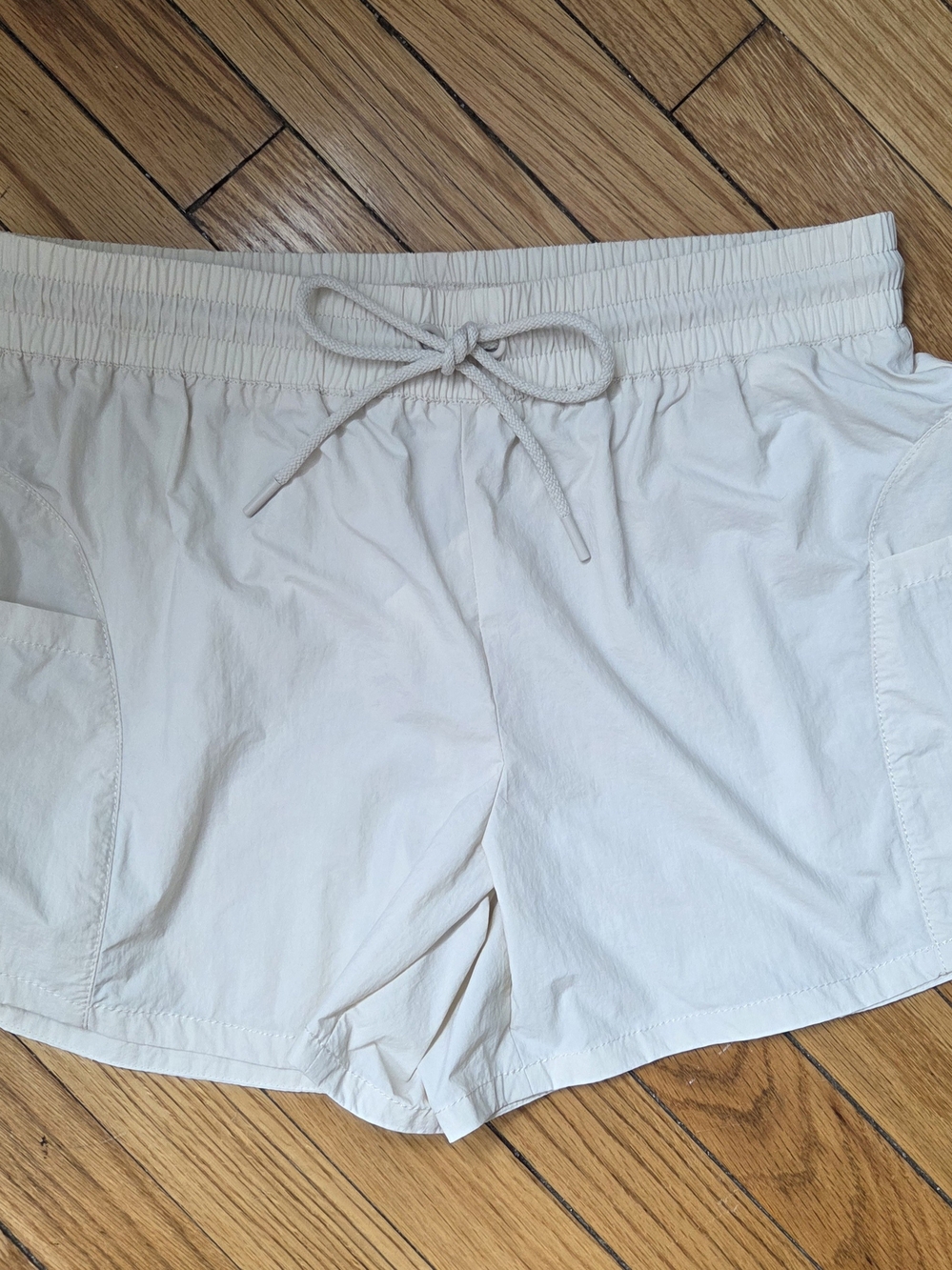 Haven Well Within Women's Light Cream Drawstring Athletic Shorts